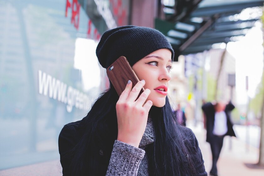 Come imballare e spedire uno smartphone