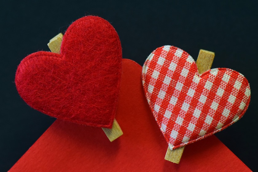 San Valentino: come mandare un pacco regalo?